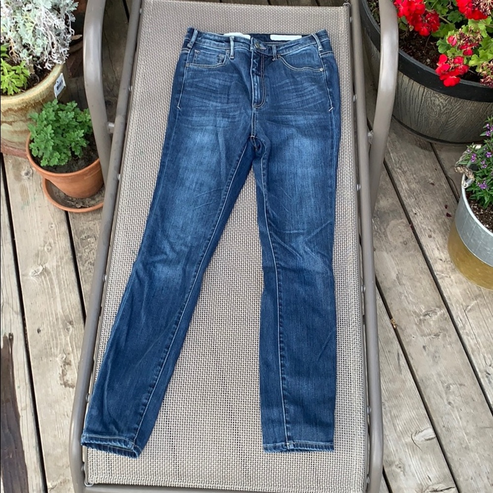 Skinny jeans by Pilcro and the Letterpresss